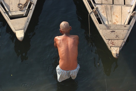 VIAJAR A INDIA, VARANASI © Sociedad Geográfica de las Indias by Patrycja Zbierska